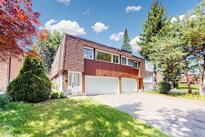 Property Photo: 143 Silas Hill Drive ON M2J 2X8