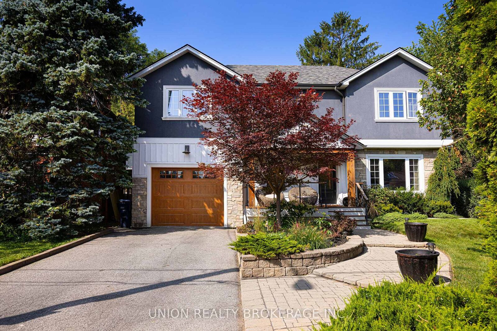 Property Photo: 38 Scarborough Heights Boulevard ON M1M 2V4