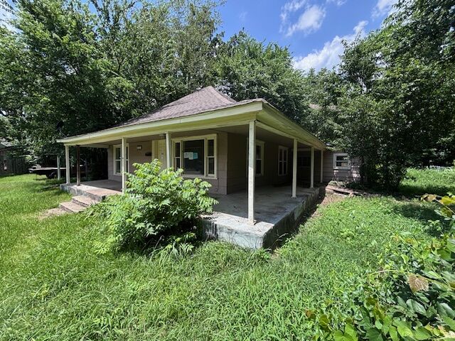 Property Photo:  717 E Normal Street  OK 74464 