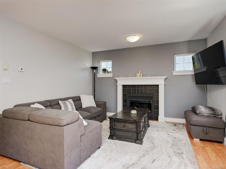 Property Photo: 921 Colville Rd #1 BC V9E 6H9