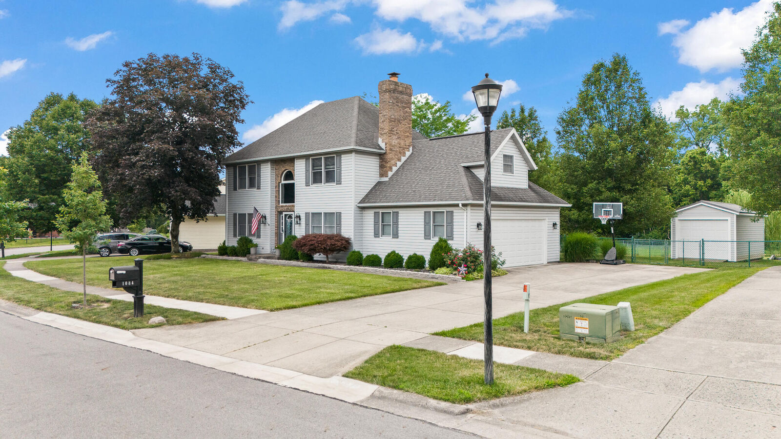 Property Photo: 1084 Kingsgate Road OH 45503