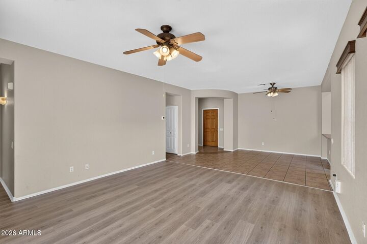 Property Photo:  879 E Bellerive Place  AZ 85249 