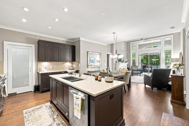 Property Photo: 15175 36 Avenue 307 BC V3Z 4R3