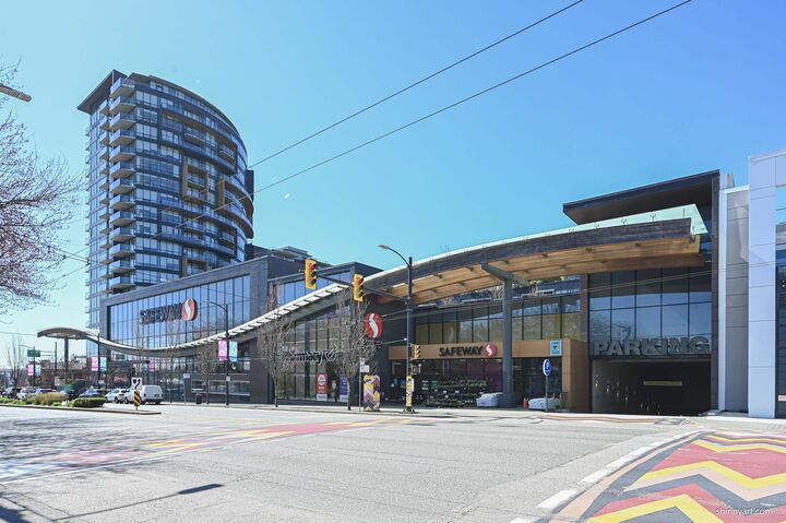 Property Photo: 8555 Granville Street 2001 BC V6P 0C3