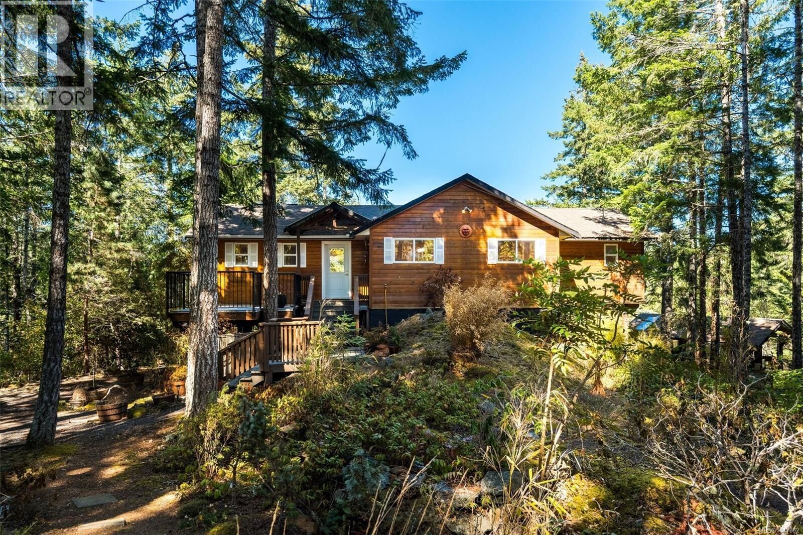 Property Photo: 1387 Clun Place BC V9Z 1B1