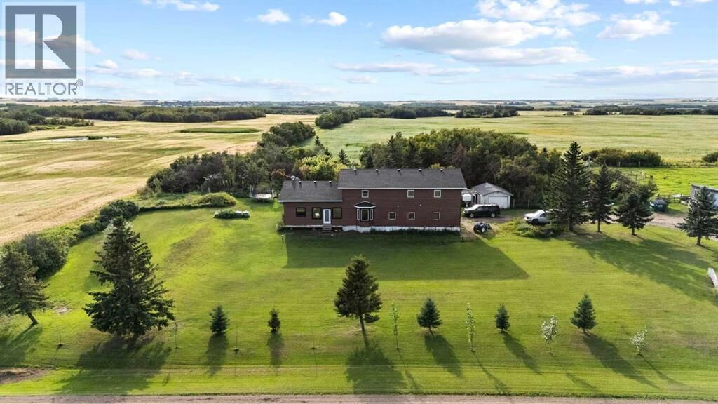 Property Photo:  48448 Range Road 184  AB T0B 2M2 