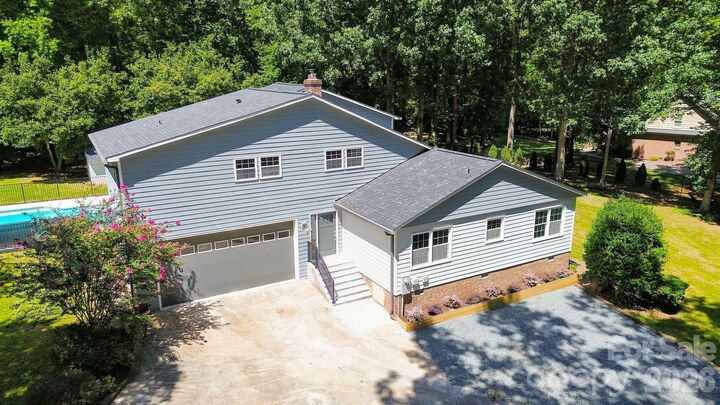 Property Photo:  5225 Mayhew Country Drive  NC 28227 