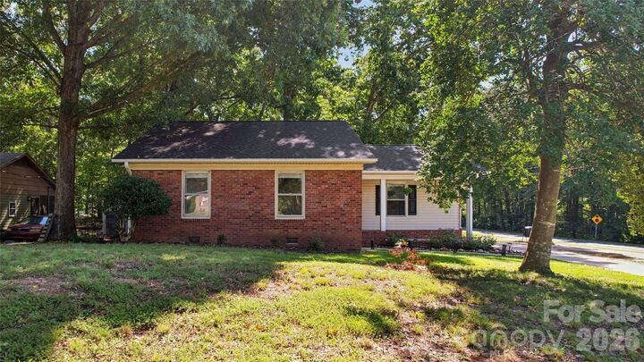 Property Photo: 611 Woodland Drive NC 28138