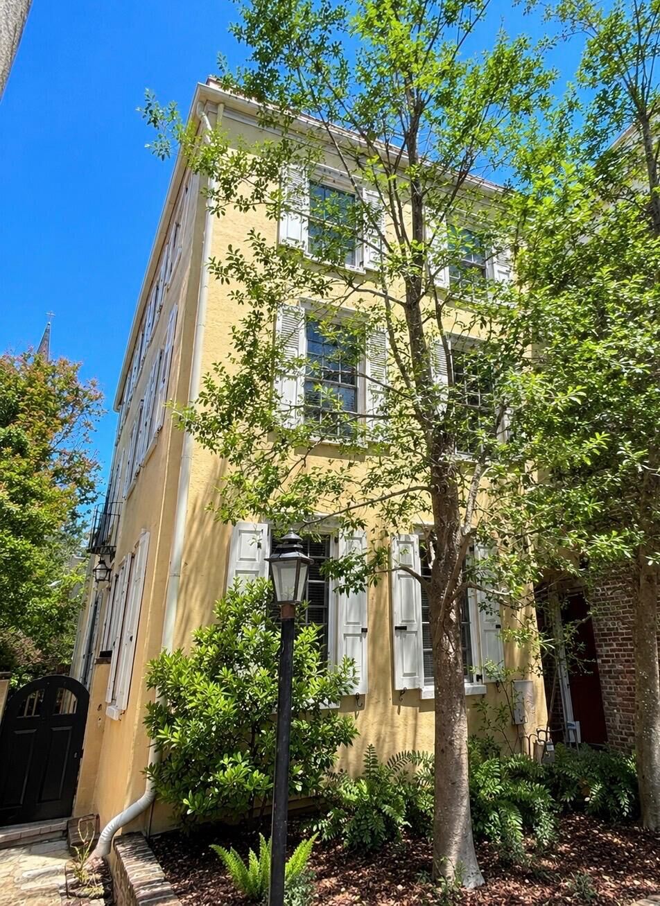 Property Photo: 39 State Street SC 29401