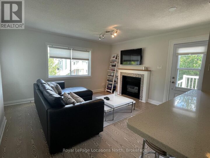 Property Photo: 19 Dawson Drive 59 ON L9Y 5B4