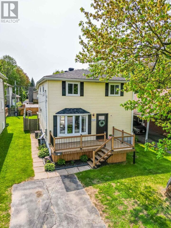 Property Photo:  143 Whitney Avenue  ON P1A 1Y7 