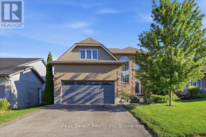 Property Photo:  180 Ridgewood Crescent  ON N4X 1E8 