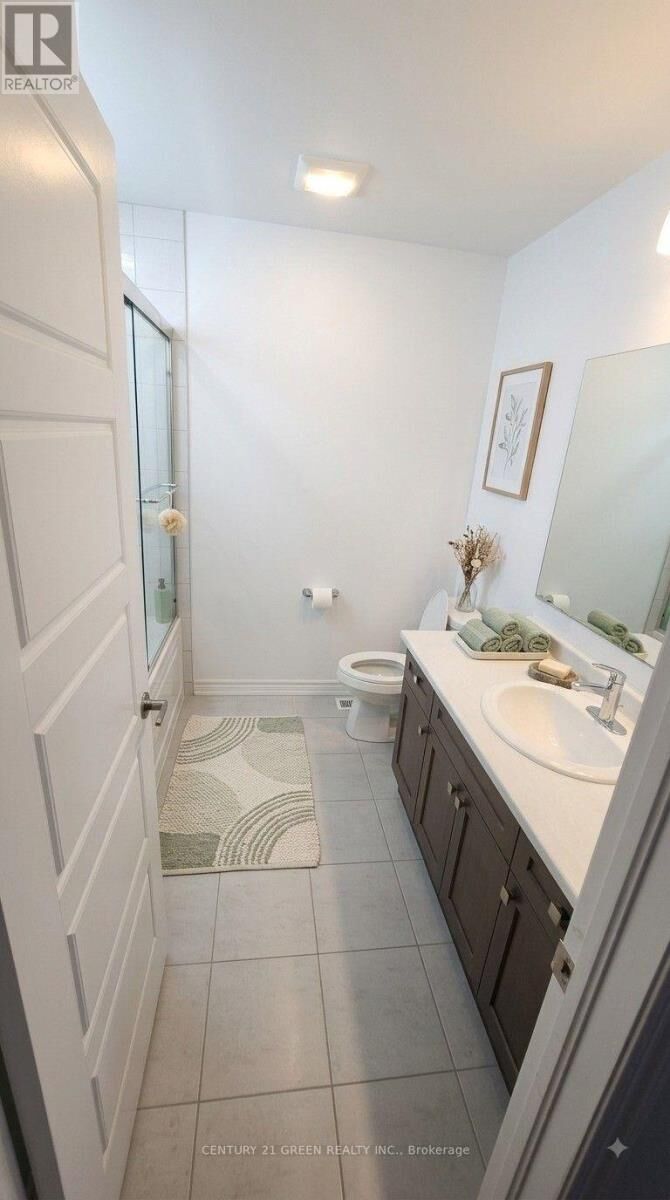 Property Photo: 1549 Cranberry Crescent ON L9E 1P5