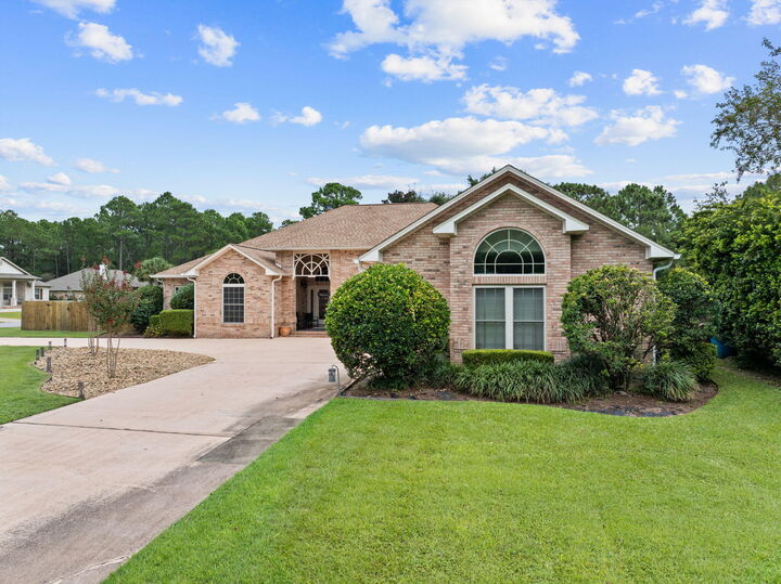 Property Photo:  2446 Knotty Pine Drive  FL 32566 