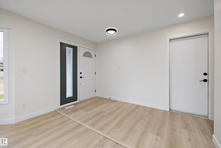 Property Photo: 3515 105B Street NW AB T6H 2K9