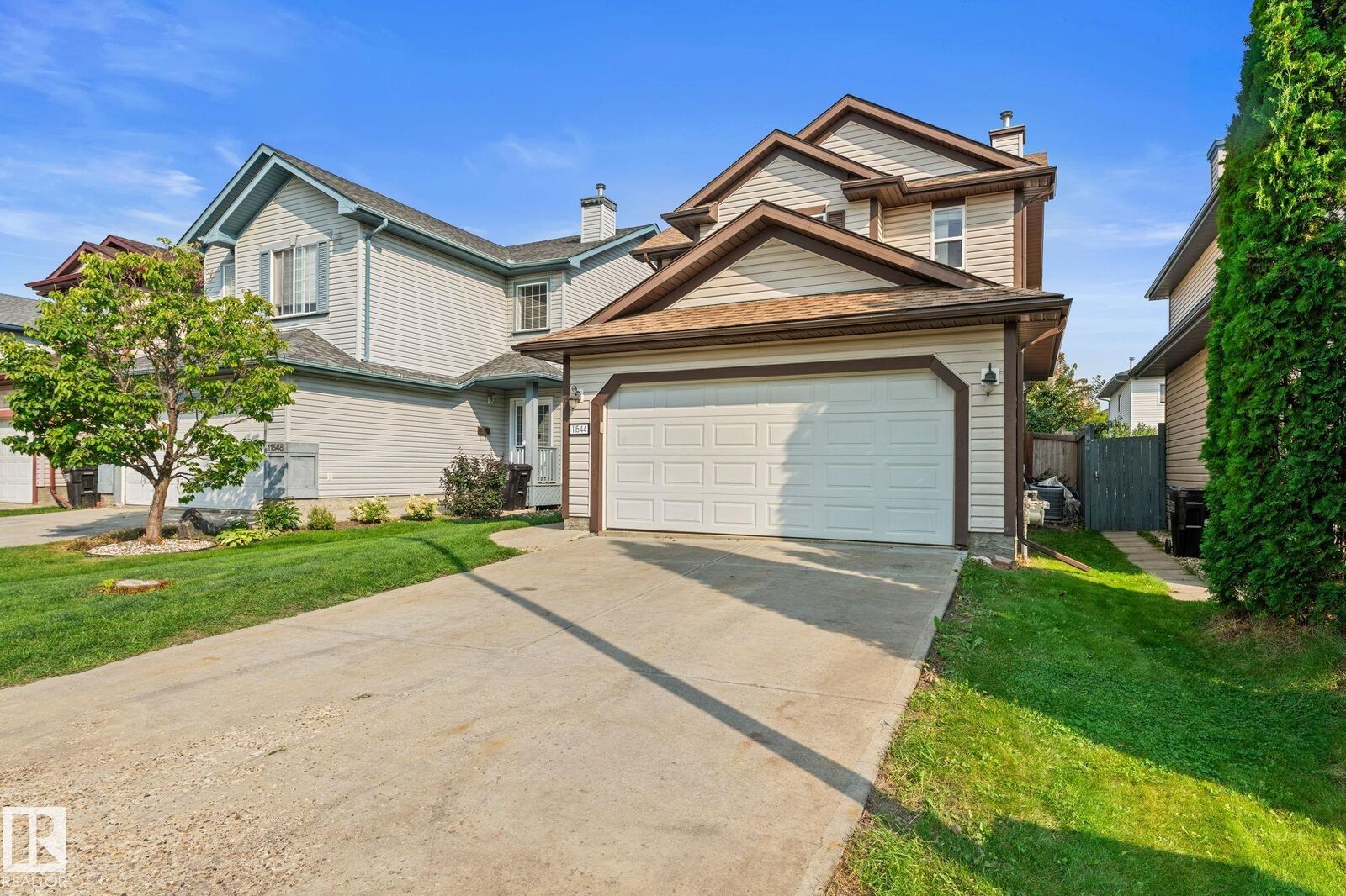 Property Photo:  11544 167A Avenue NW  AB T5X 6G9 