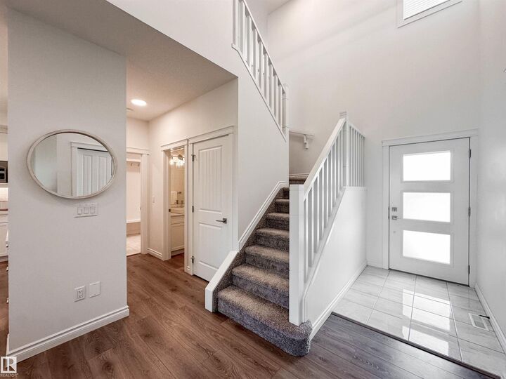 Property Photo:  18 Robin Way  AB T8N 7T6 