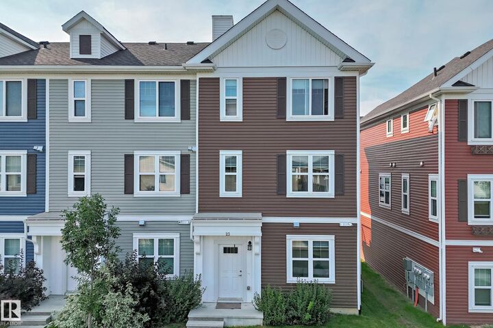 Property Photo: 903 Crystallina Nera Way NW 23 AB T5Z 0N6