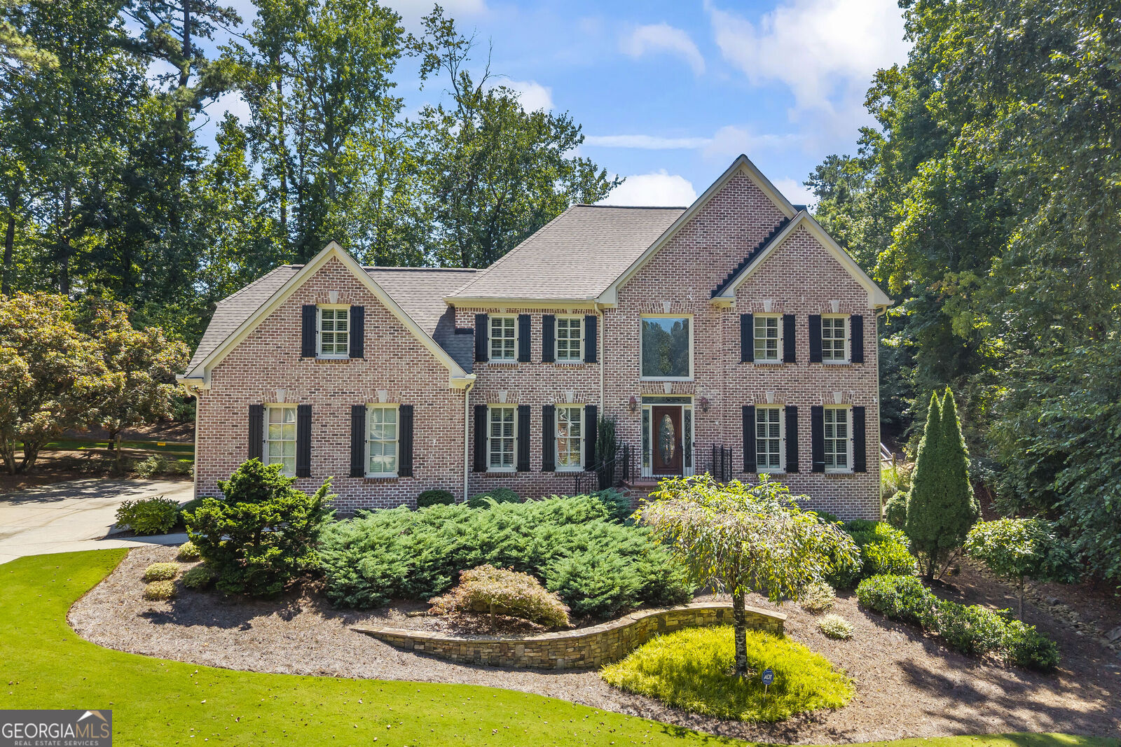 Property Photo:  991 White Oak Pass  GA 30005 