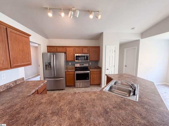 Property Photo:  122 Catterick Way  SC 29644 