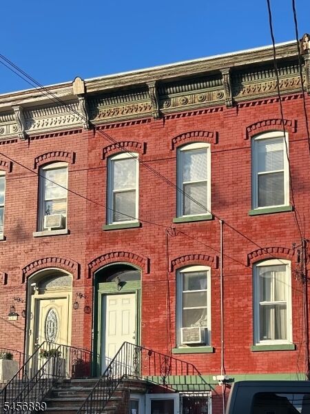 Property Photo:  184 Van Horne St  NJ 07304 