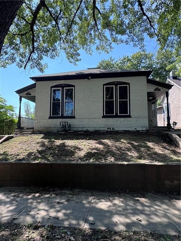 Property Photo:  2108 S 14th Street  MO 64503 