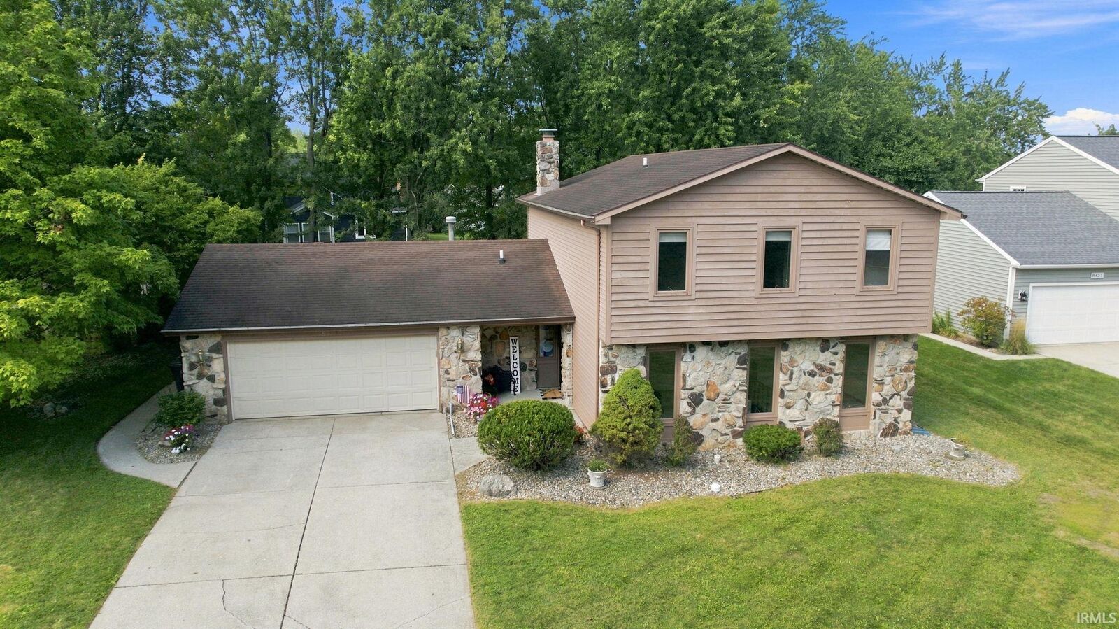 Property Photo:  8417 Greenwich Court  IN 46835-8313 