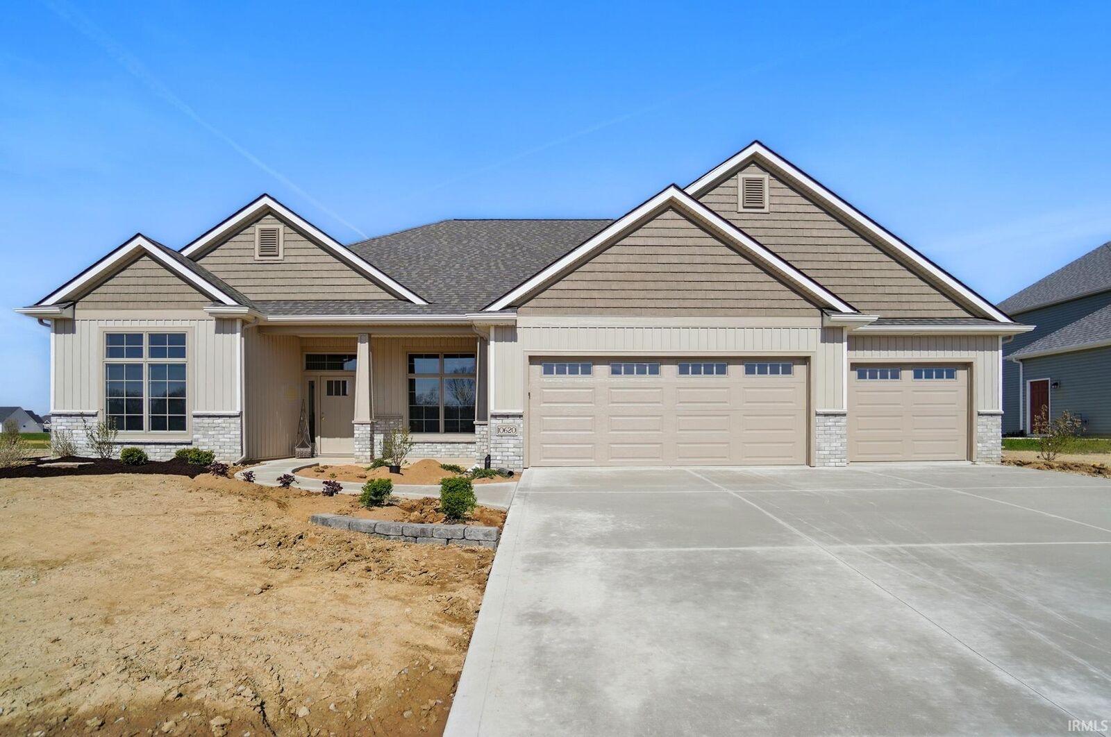 Property Photo:  10620 Chestnut Creek Boulevard  IN 46814 