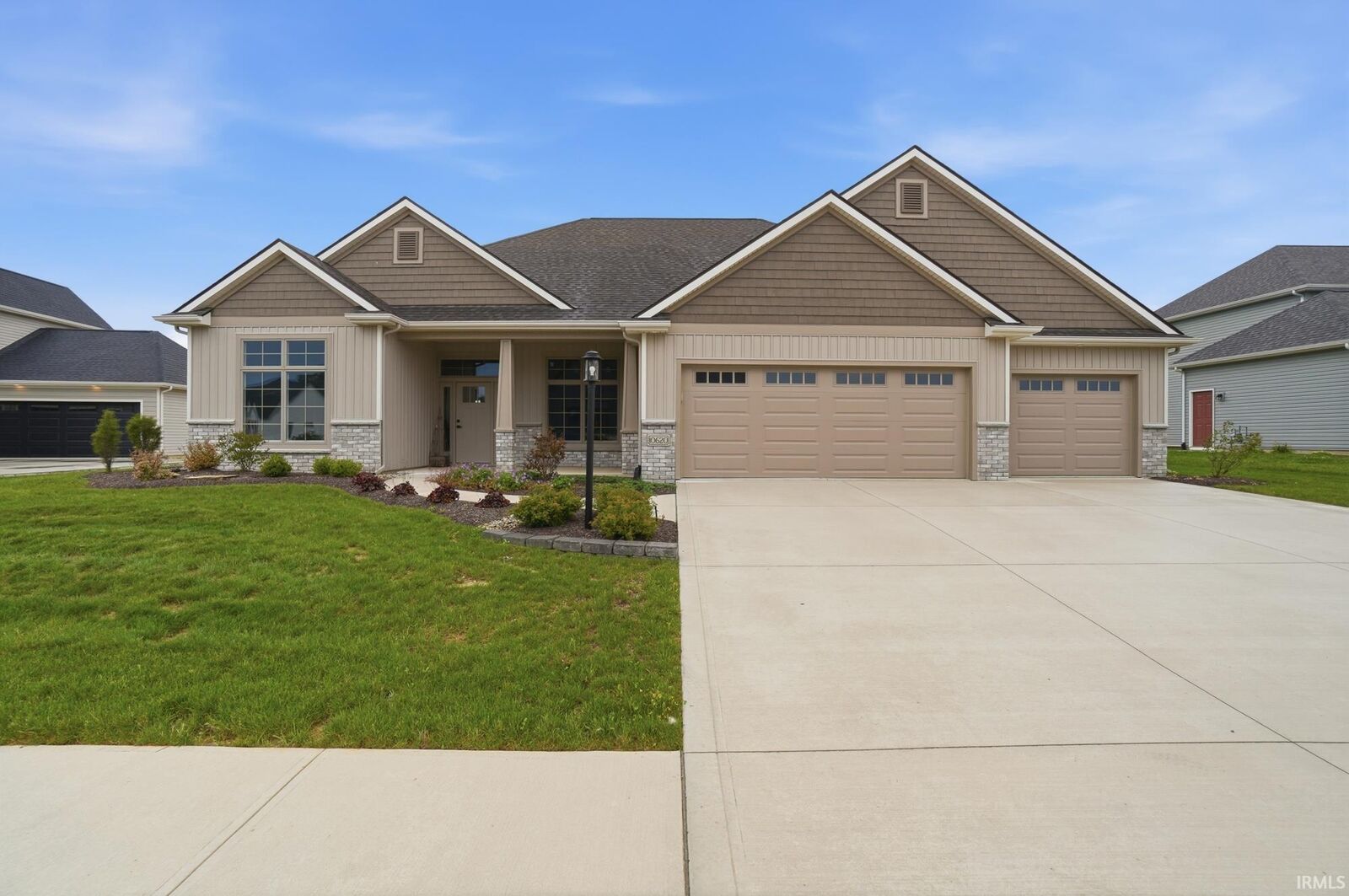 Property Photo: 10620 Chestnut Creek Boulevard IN 46814