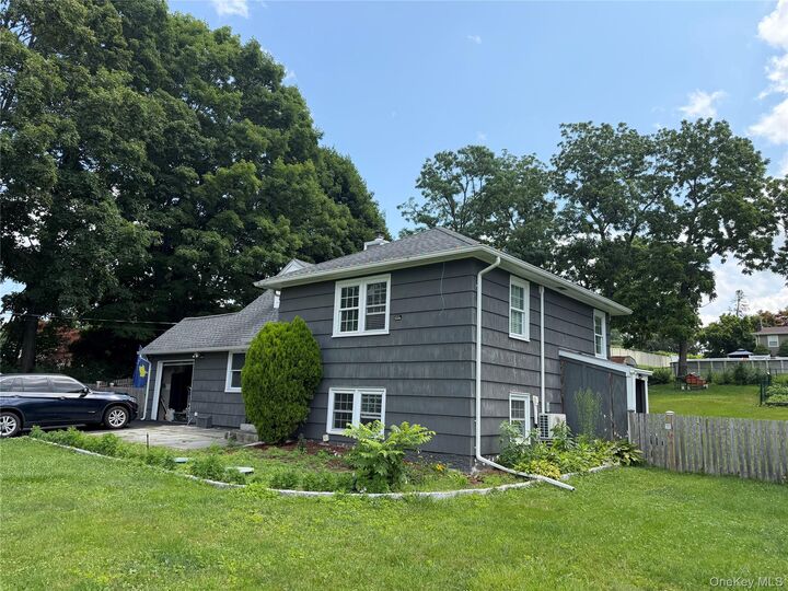 Property Photo:  3426 Gomer Street  NY 10598 