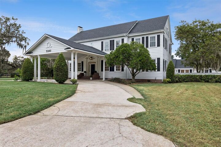Property Photo:  5240 Alleman Drive  FL 32809 