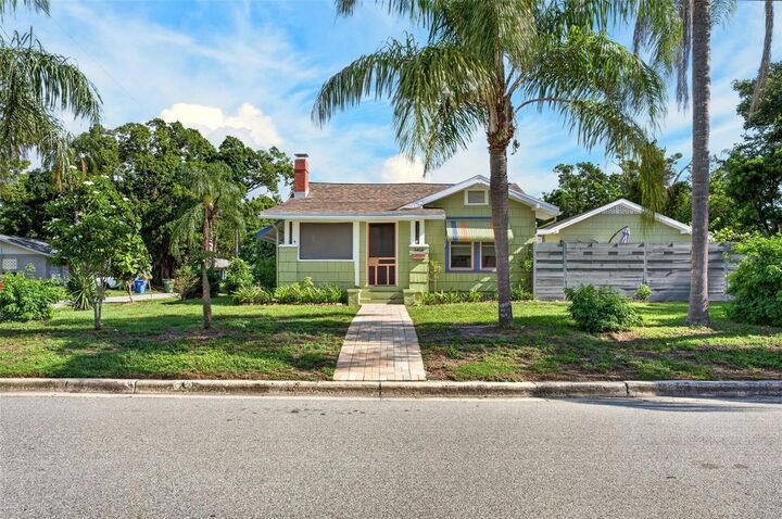Property Photo:  2404 W 11th Avenue  FL 34205 