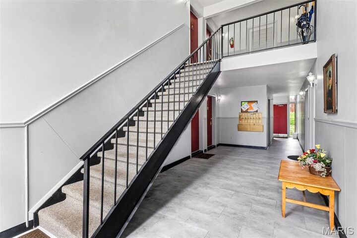 Property Photo: 9047 Villaridge A MO 63123