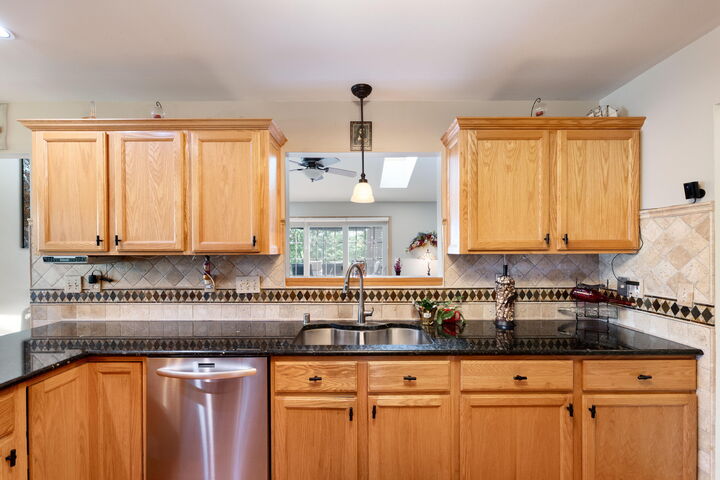 Property Photo: 2081 Upper Ridge Rd WI 53074