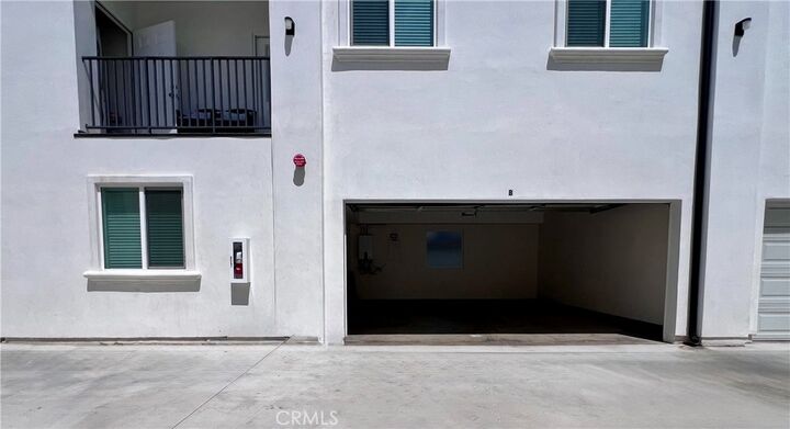 Property Photo:  13927 Chadron Ave G  CA 90250 