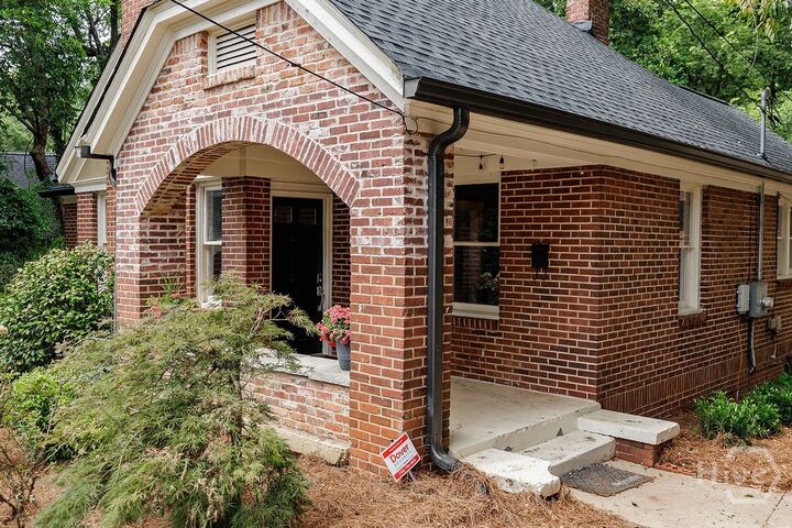 Property Photo: 892 Hill Street GA 30606