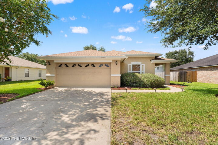Property Photo: 11509 Brian Lakes Drive FL 32221