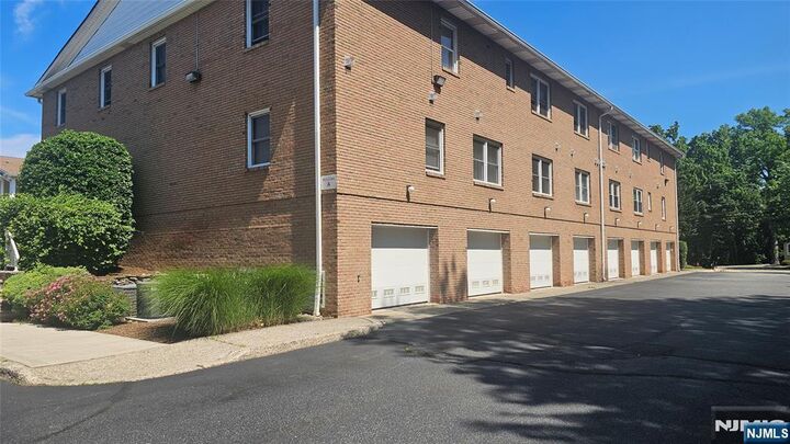 Property Photo:  105 Newark Pompton 13  NJ 07440 