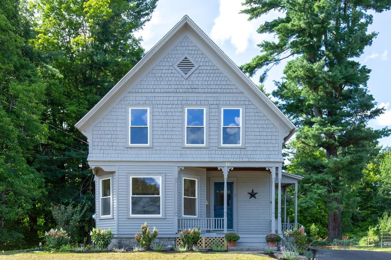 Property Photo:  17 Clarke Street  NH 03301 