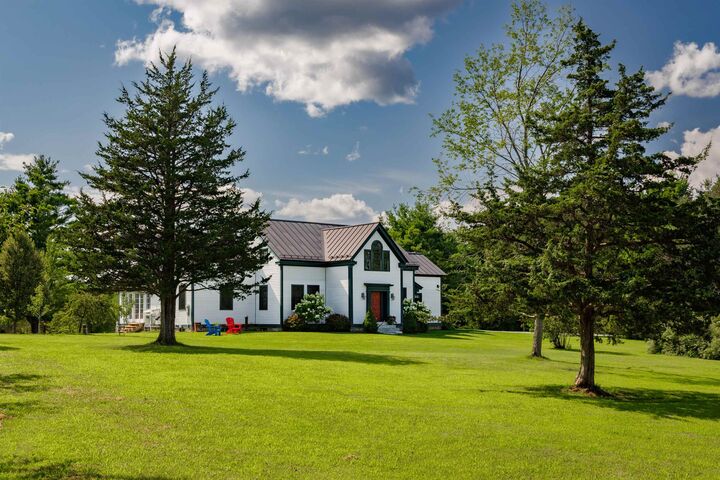 Property Photo: 1576 Ferry Road VT 05445