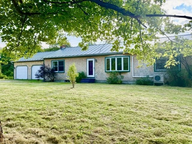 Property Photo: 3173 Hinesburg Road VT 05477