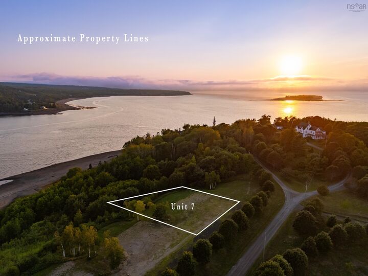Property Photo:  7 Colonial Arms Drive  NS B0S 1J0 