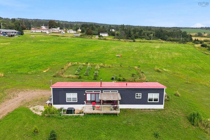 Property Photo: 1474 Cape Split Road NS B0P 1H0