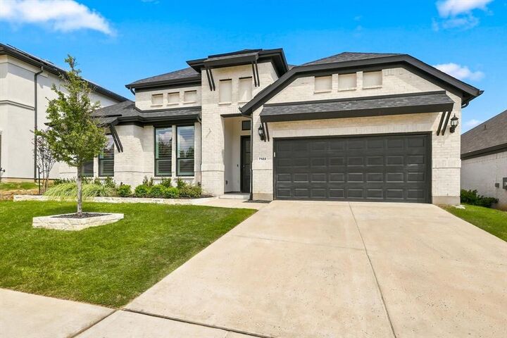 Property Photo:  7122 Doe Creek Lane  TX 76226 