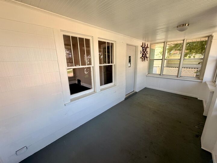 Property Photo:  814 16th Street  IA 51105 