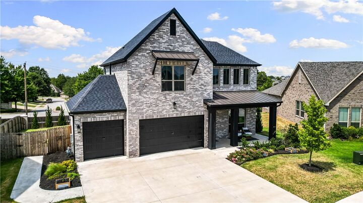 Property Photo:  717 Cannon Cove  AR 72718 