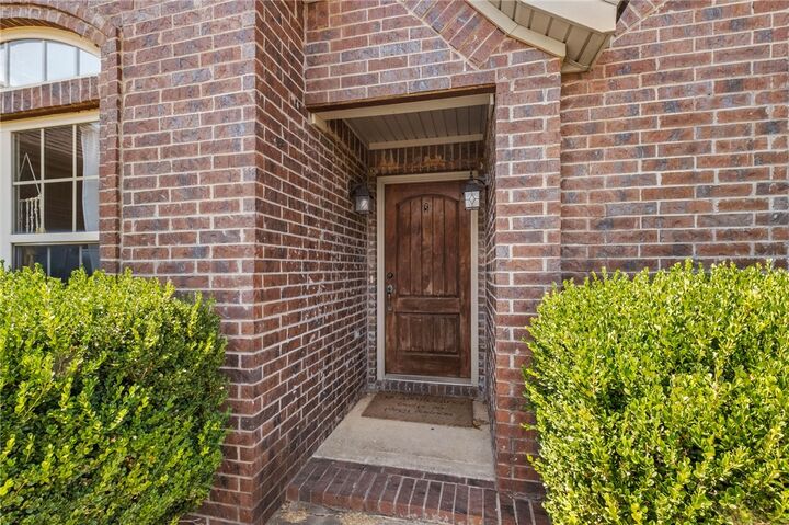 Property Photo: 2900 SW Oakleigh Road AR 72713