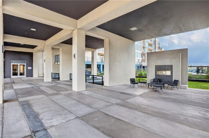 Property Photo:  16 Concord Place 431  ON L3M 0J1 