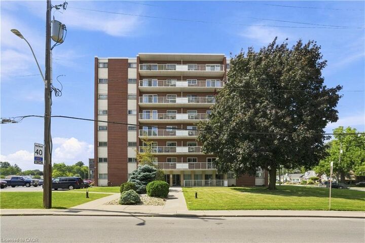 Property Photo:  8 Woodman Drive S 208  ON L8K 4C9 