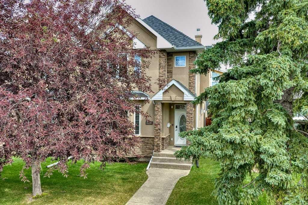 Property Photo: 2230 35 Street SW AB T3E 2X8